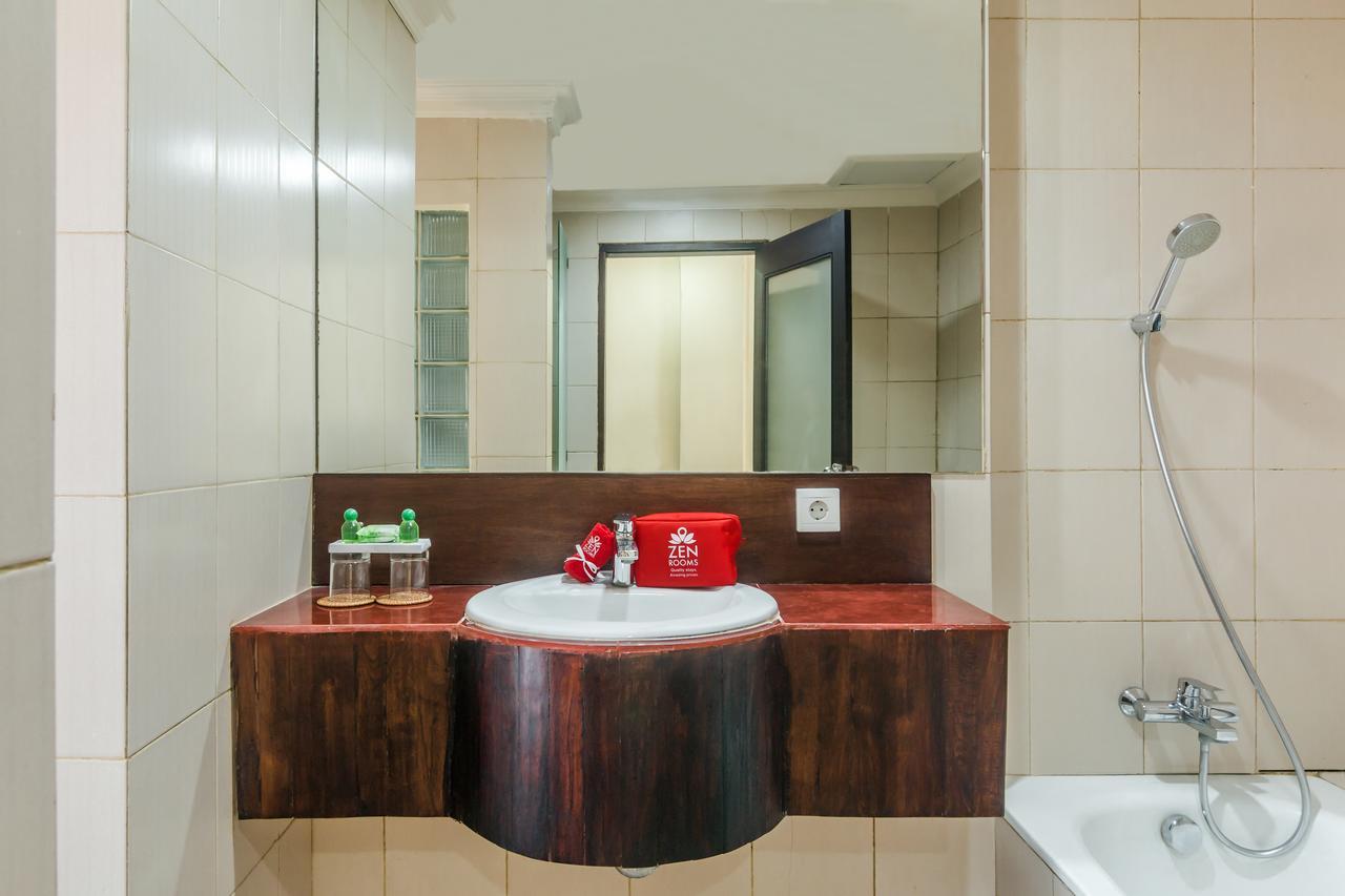 Zen Rooms Legian Melasti Кута Екстер'єр фото