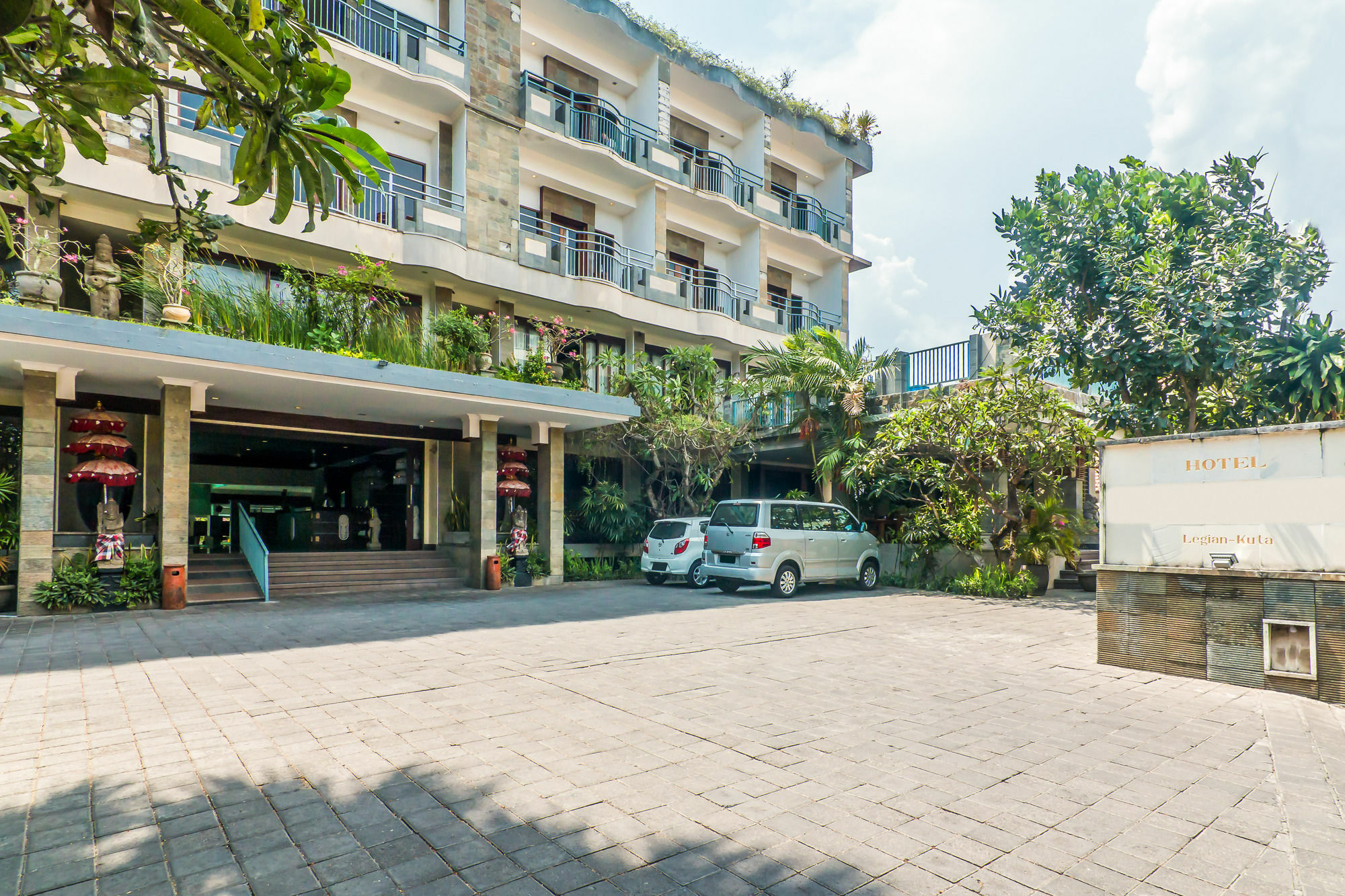 Zen Rooms Legian Melasti Кута Екстер'єр фото
